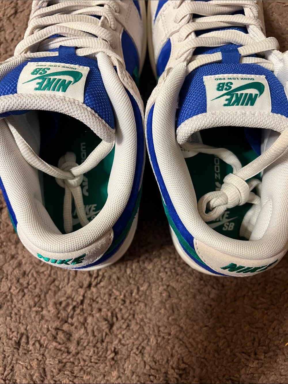 NEW Nike SB Dunk Low Pro Hyper Royal Malachite Size 7.5 HF3704-001 - Picture 5 of 7